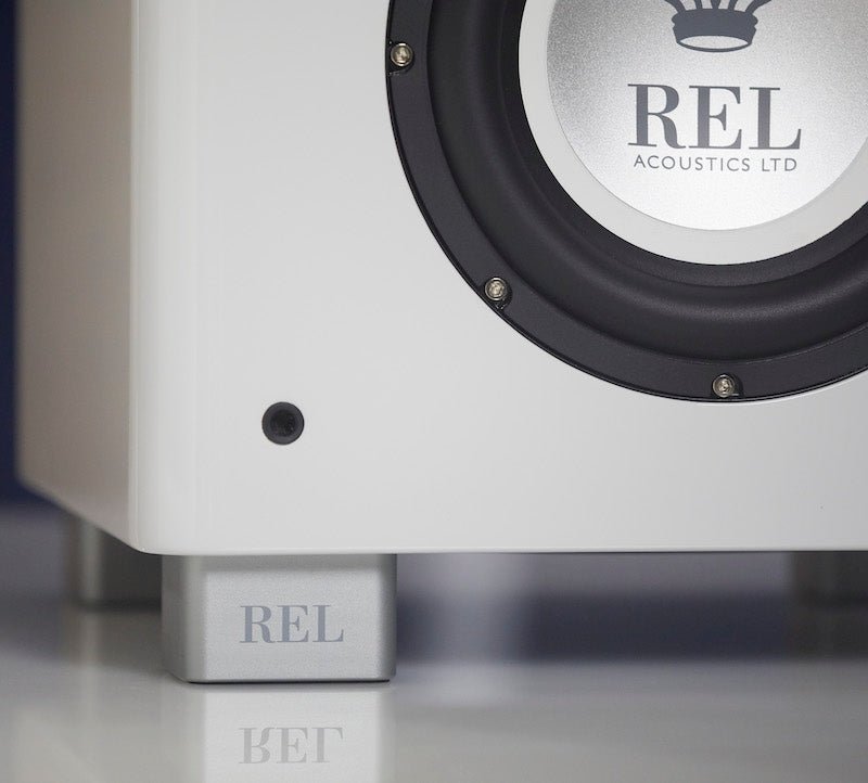 REL Acoustics T\/7x (High Gloss White) driver detail